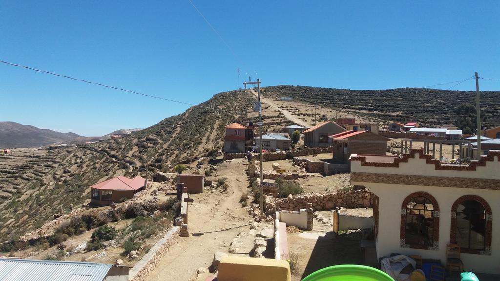 Hostal Jallalla Comunidad Yumani Exterior foto